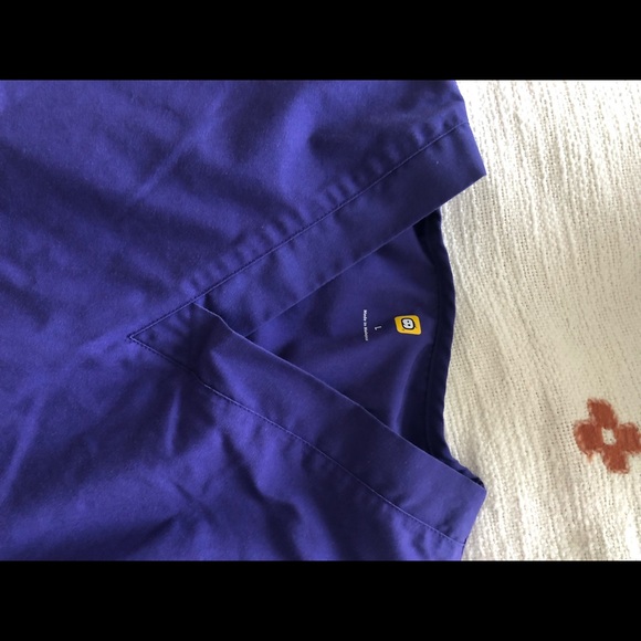 Scrub Top - Picture 6 of 6